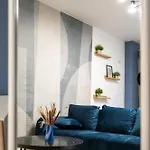 Spacious 509 *